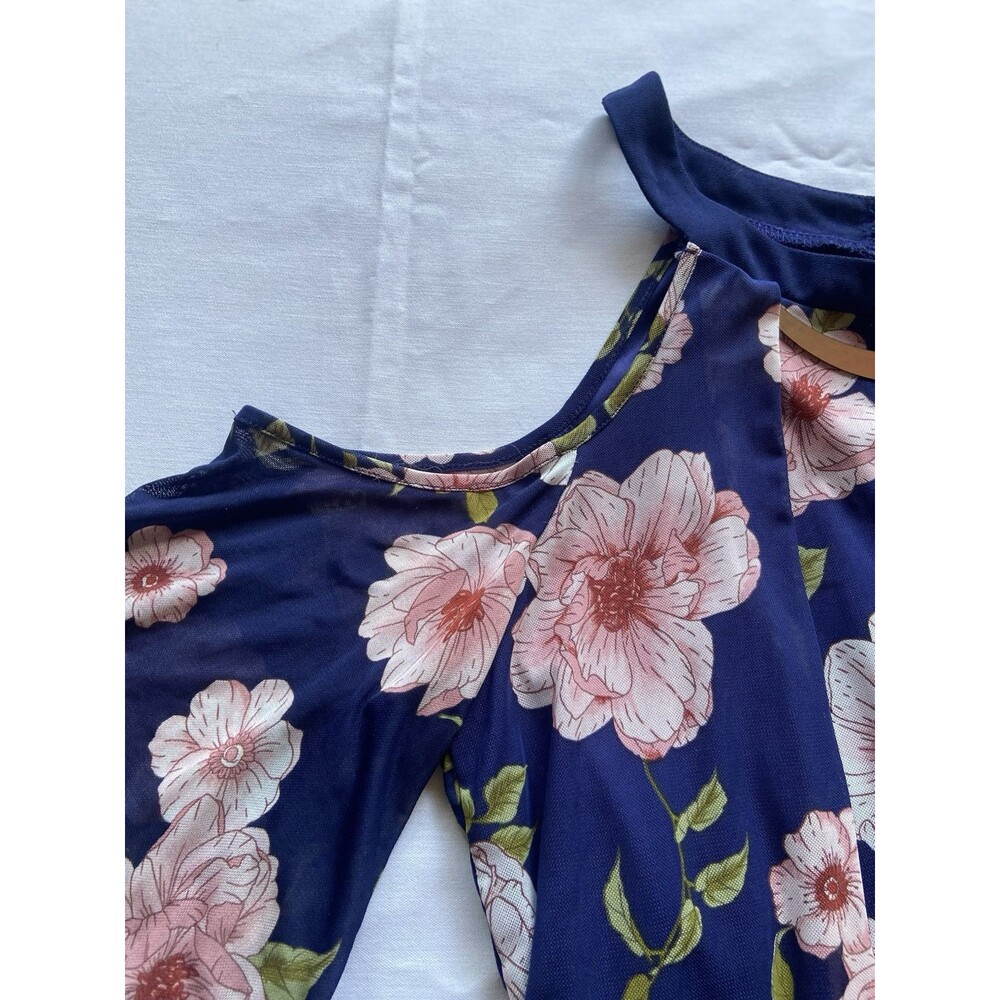 Naïf Open Shoulder Floral Blouse Choker Neck Sz Large Lined Cinched Waist - Picture 4 of 9